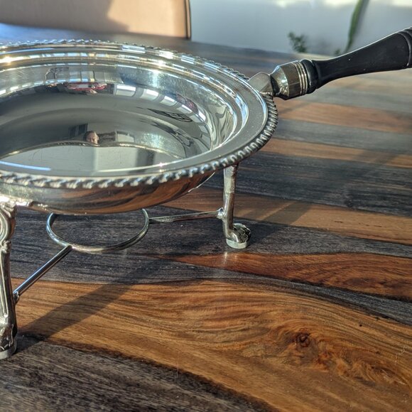 English Vintage Silver Plated Chafing Dish - 2 piece - Picture 3 of 10